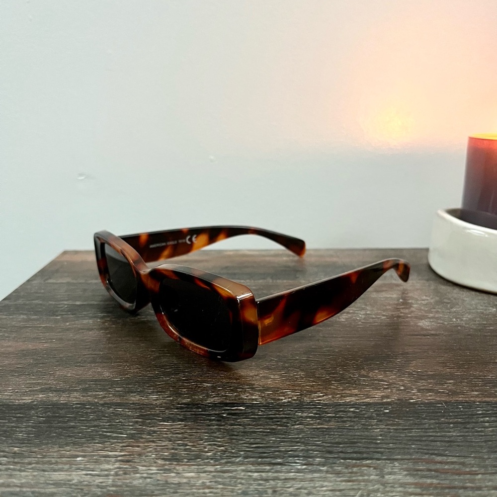 American Eagle Outfitters Brown Rectangular Sungl… - image 4